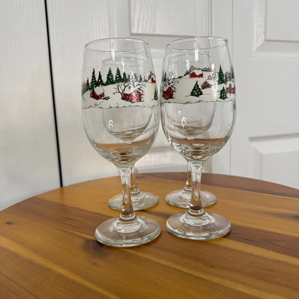 Libbey winter wonderland‎ village wine glasses set of 4